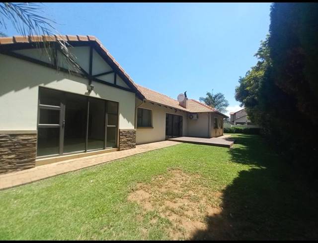 3 BEDROOM PROPERTY TO RENT IN RASLOUW MANOR